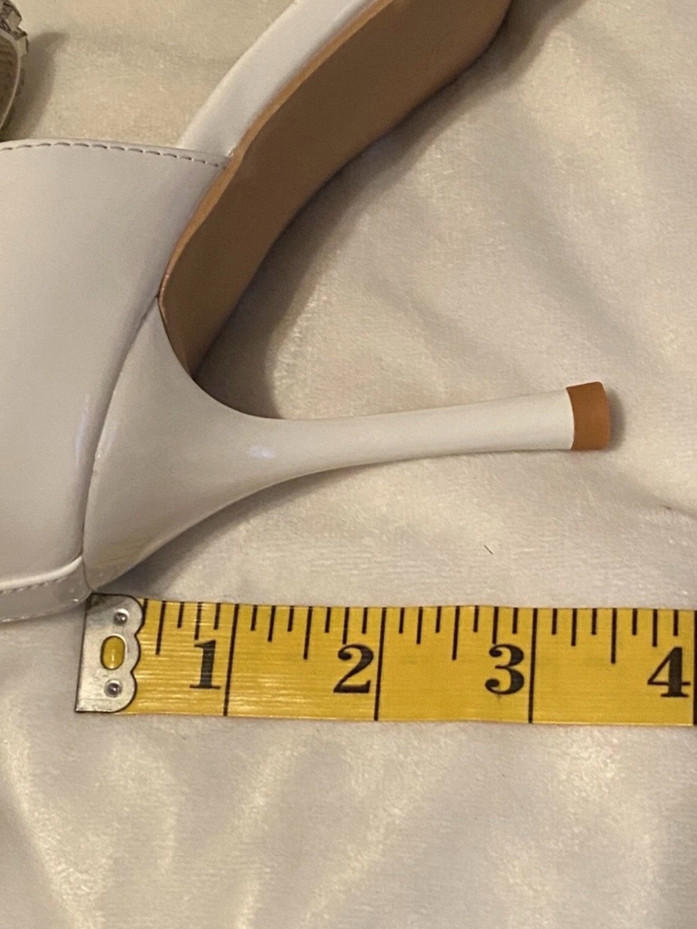 Women’s Bone/Ivory Pointed Toe Ankle Strap Heels with Rhinestones 
Size 8.5 NIB - Picture 5 of 11
